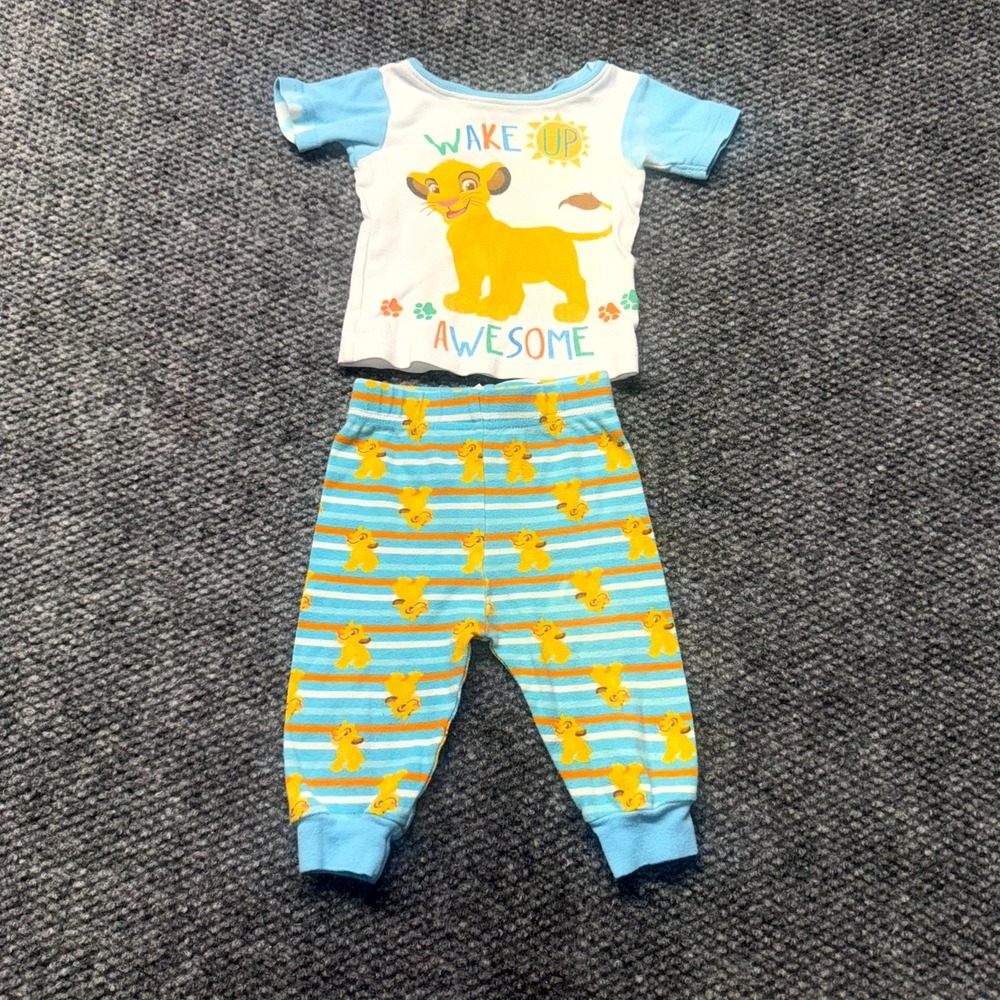 Disney 2 Piece Pajamas Set Baby Boy's 12M White Blue Lion King Simba Tapered Leg